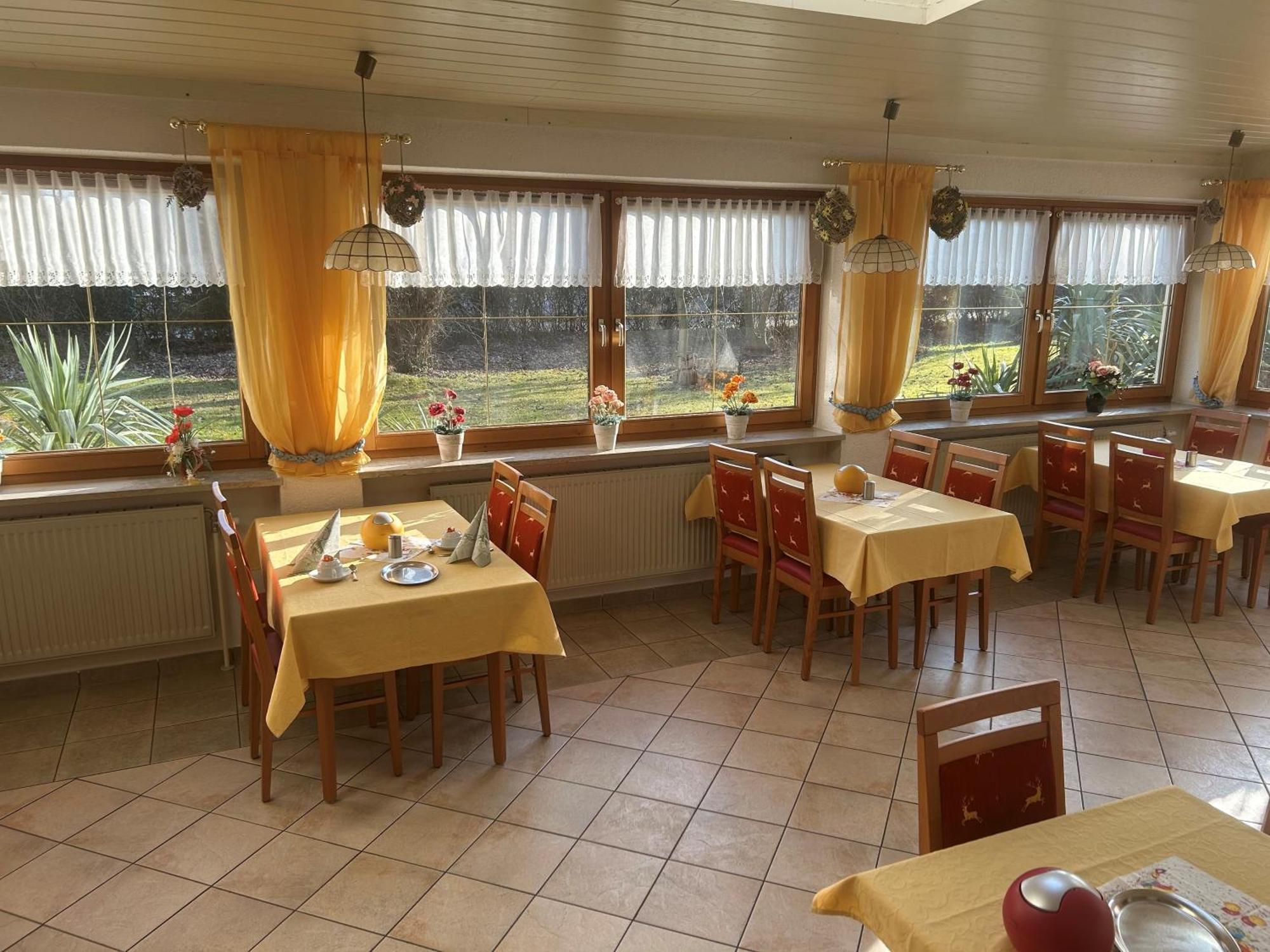 Hotel Garni Hubertushof Bad Füssing Extérieur photo