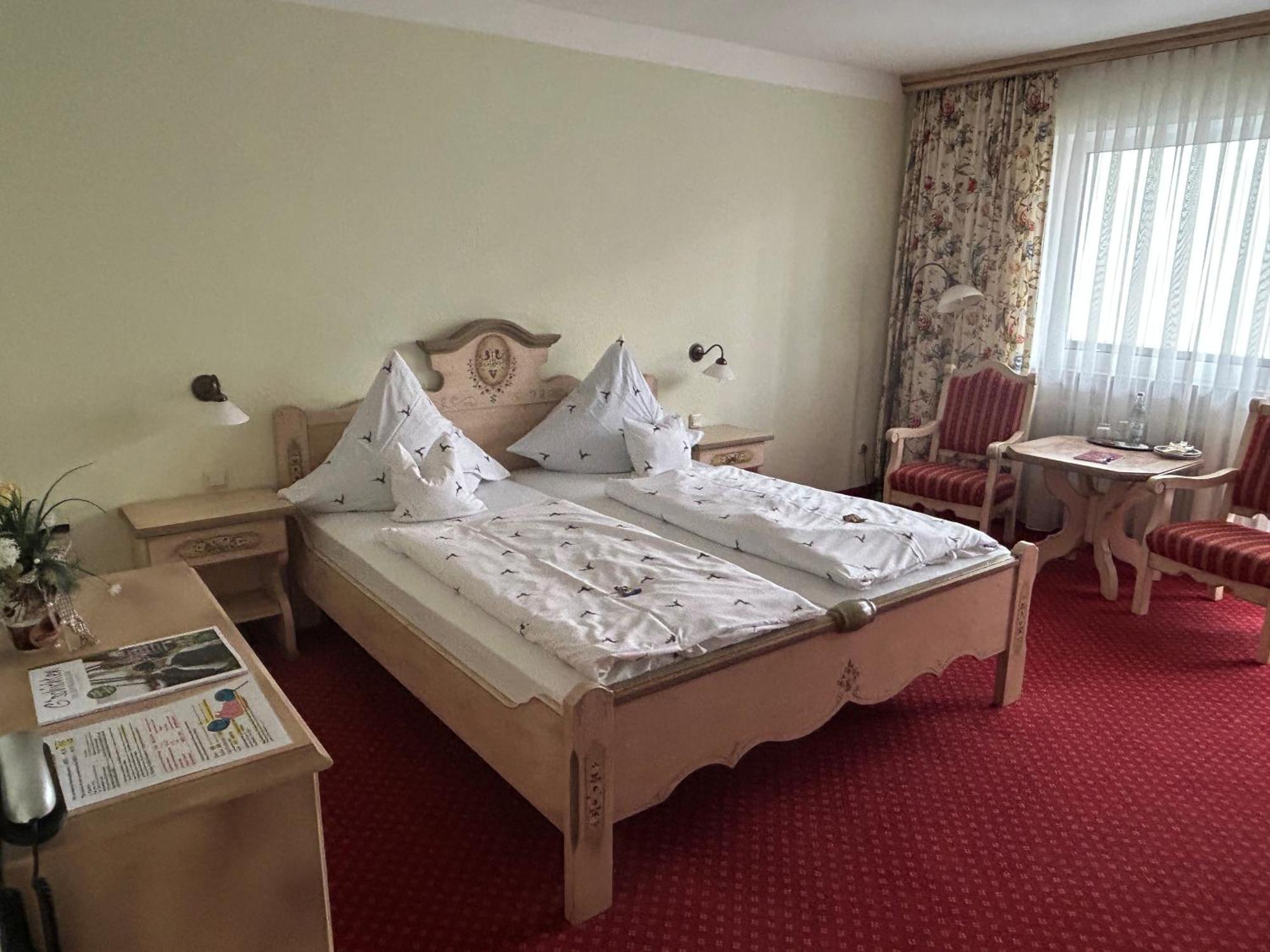 Hotel Garni Hubertushof Bad Füssing Extérieur photo